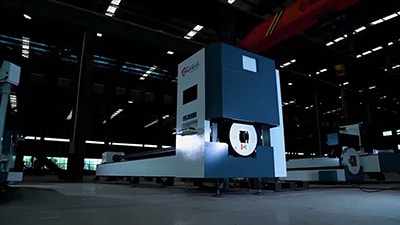 ماكينة فايبر ليزر CNC لقطع الأنابيب المعدنية
